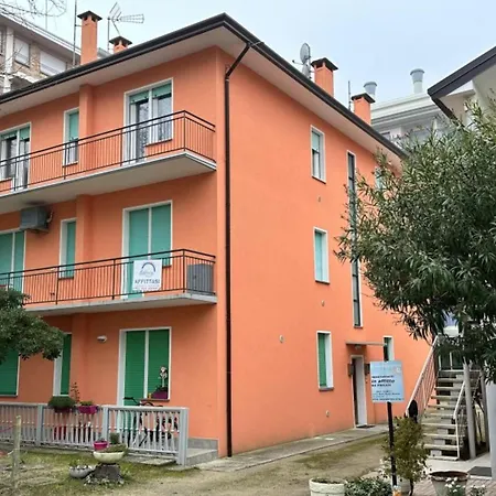Spacious Flat With Parking For Families In Apartment *